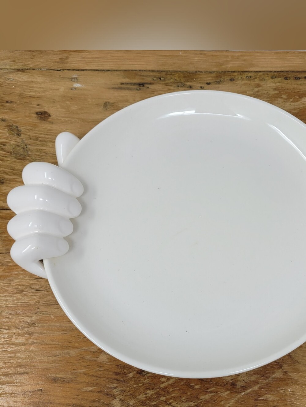 Vintage Pop Art Hands Holding Ceramic Plate 1970s MCM